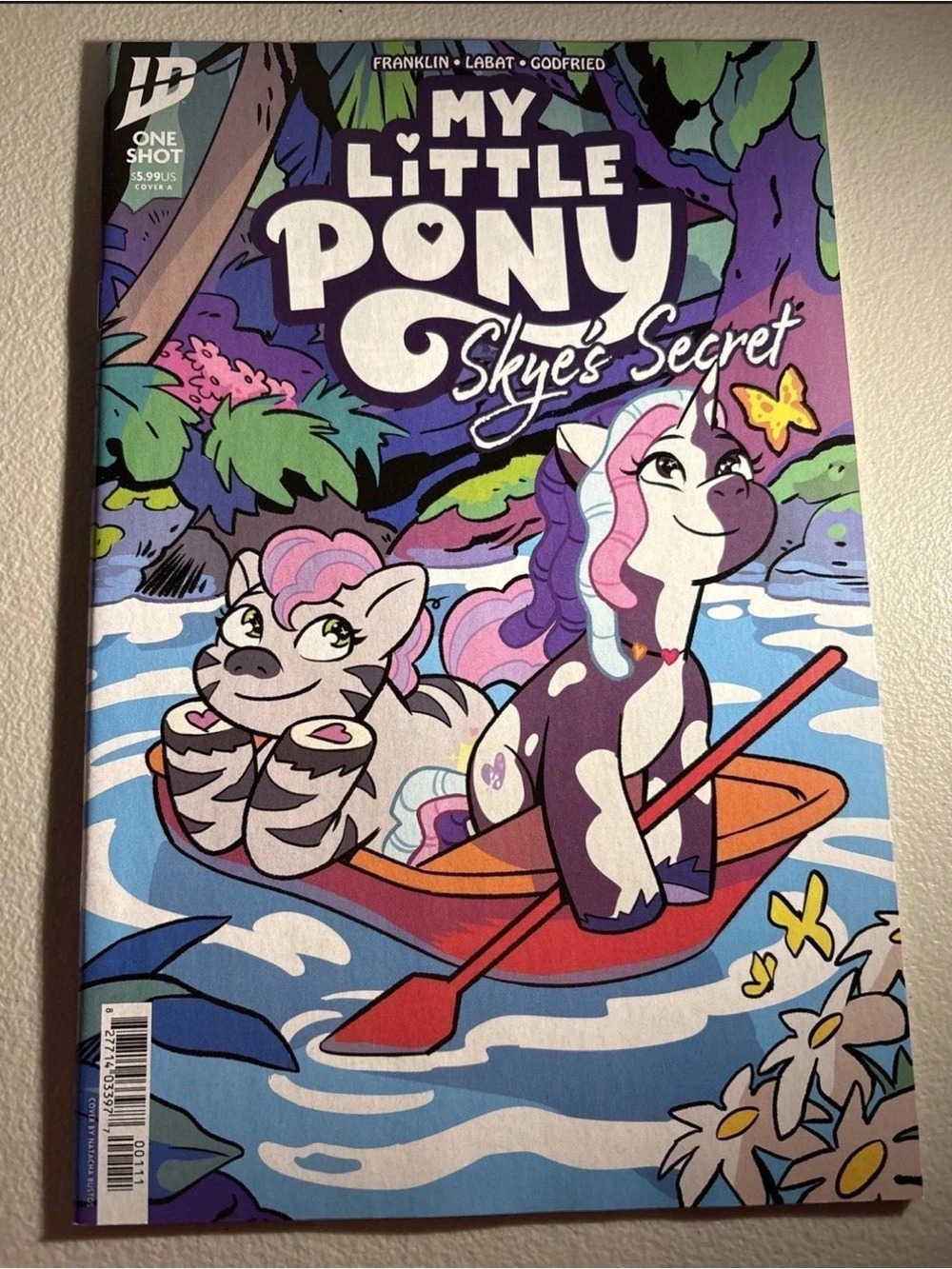My Little Pony Skye's Secret Graphic Book New